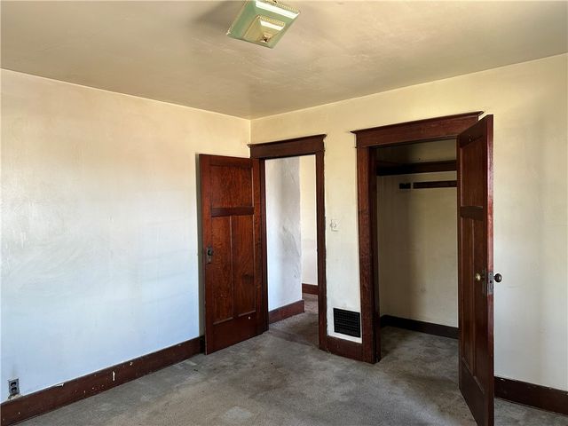 19 S Trenton Street, Dayton, OH 45417