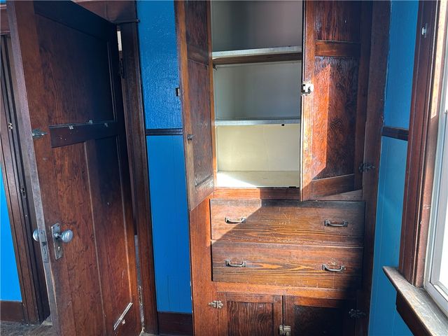 19 S Trenton Street, Dayton, OH 45417