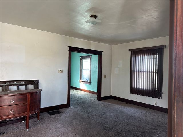 19 S Trenton Street, Dayton, OH 45417