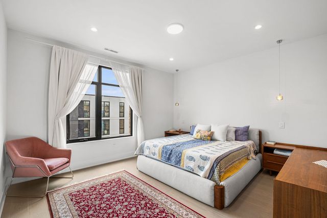 1701 W Webster Avenue 710, Chicago, IL 60614