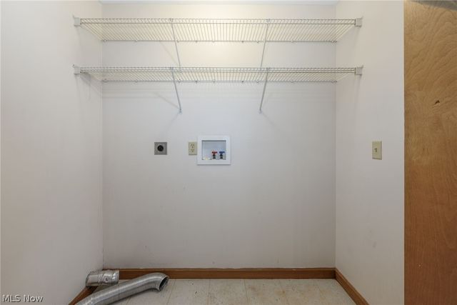 8464 & 8446 Tallmadge Road, Ravenna, OH 44412