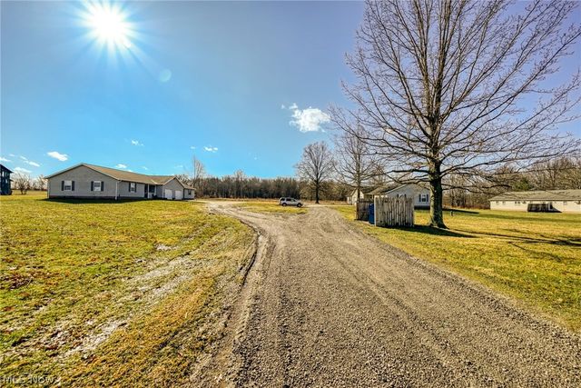 8464 & 8446 Tallmadge Road, Ravenna, OH 44412