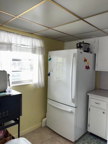 2102 NE 1st Way 103, Boynton Beach, FL 33435