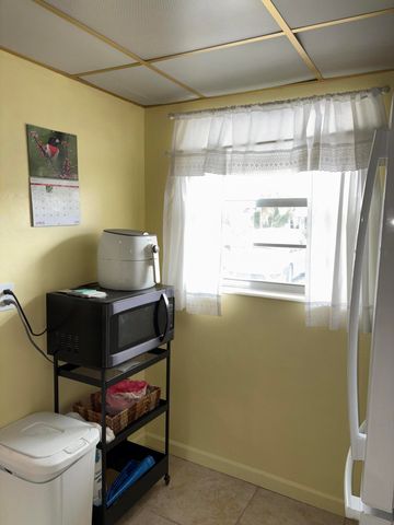 2102 NE 1st Way 103, Boynton Beach, FL 33435