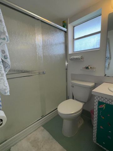 2102 NE 1st Way 103, Boynton Beach, FL 33435