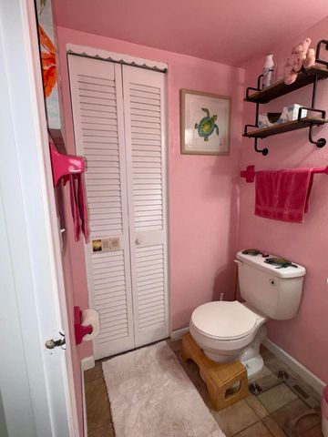 2102 NE 1st Way 103, Boynton Beach, FL 33435