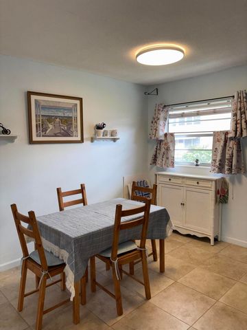 2102 NE 1st Way 103, Boynton Beach, FL 33435