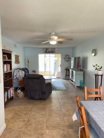 2102 NE 1st Way 103, Boynton Beach, FL 33435