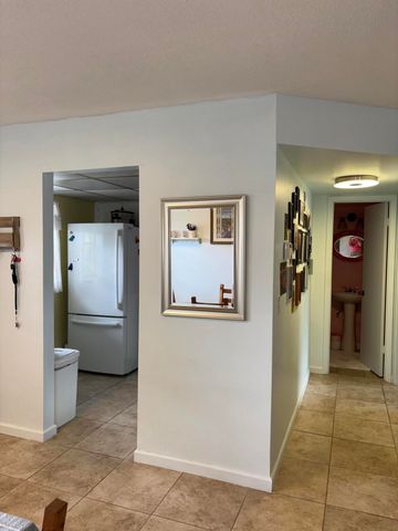 2102 NE 1st Way 103, Boynton Beach, FL 33435