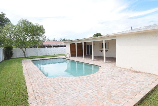 22465 Labrador Street, Boca Raton, FL 33428