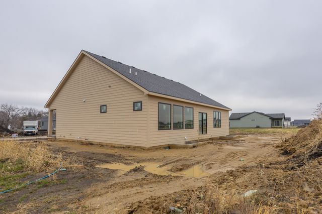 130 NW Crabtree Lane, Waukee, IA 50263