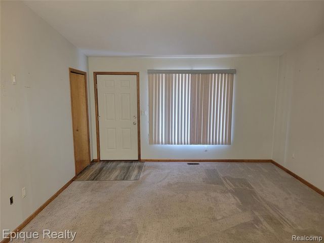 416 River Valley Drive, Marine City, MI 48039