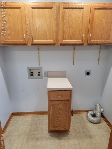 416 River Valley Drive, Marine City, MI 48039