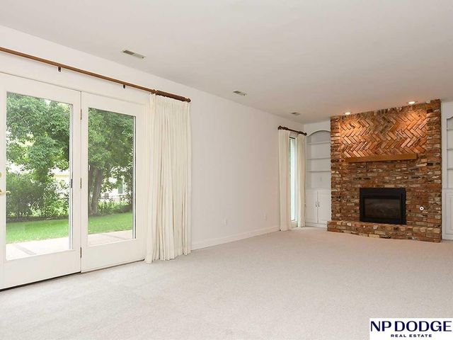15280 Pepperwood Drive, Omaha, NE 68154