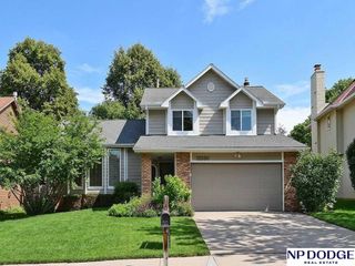 15280 Pepperwood Drive, Omaha, NE 68154