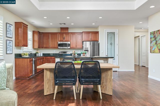2447 Vallarta Dr, Bay Point, CA 94565