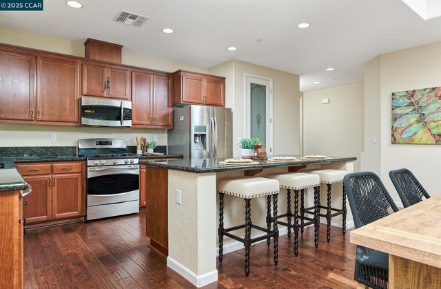 2447 Vallarta Dr, Bay Point, CA 94565