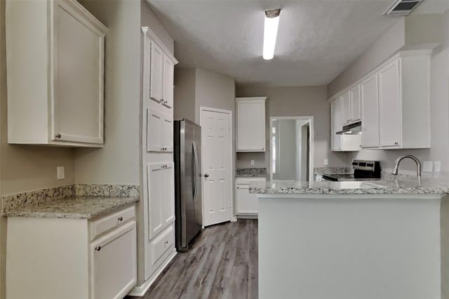 1906 Crescent Oak Drive, Missouri City, TX 77459