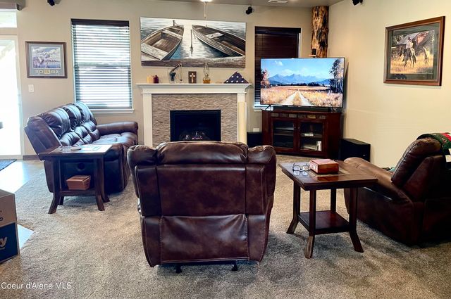 6319 W Harmony ST, Rathdrum, ID 83858