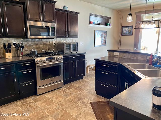 6319 W Harmony ST, Rathdrum, ID 83858