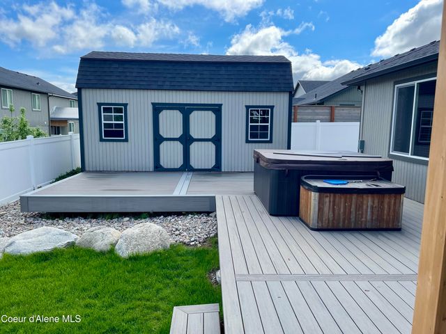 6319 W Harmony ST, Rathdrum, ID 83858