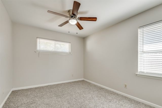 222 Merribrook Trail, Duncanville, TX 75116