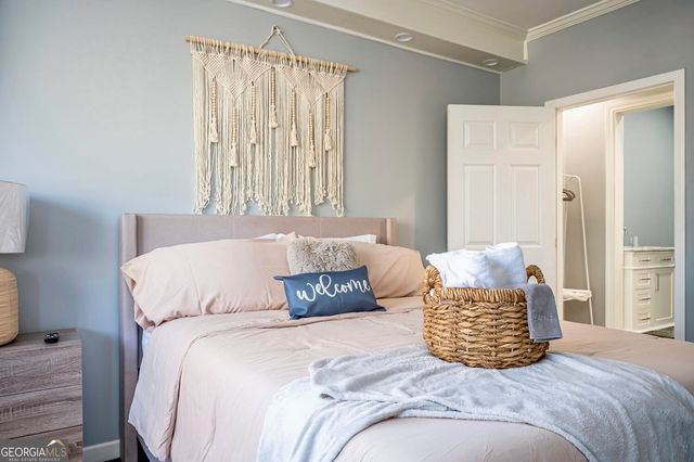 3222 Jamaica Road NW, Atlanta, GA 30318