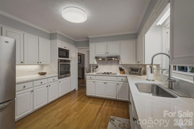 103 Wedgewood Court, Morganton, NC 28655