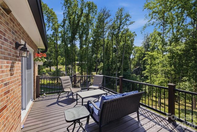 103 Wedgewood Court, Morganton, NC 28655