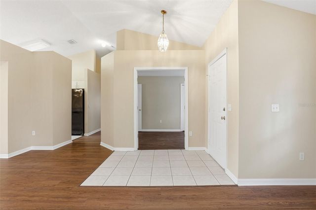 5611 BROOKDALE WAY, Tampa, FL 33625