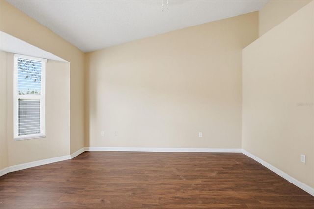 5611 BROOKDALE WAY, Tampa, FL 33625