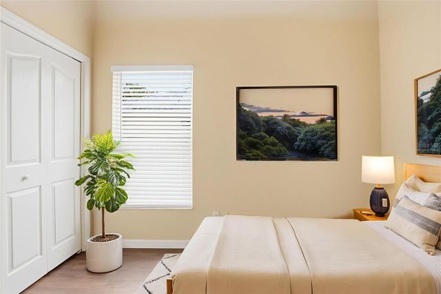 5611 BROOKDALE WAY, Tampa, FL 33625