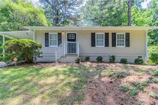 881 Mercury NW Drive, Atlanta, GA 30331