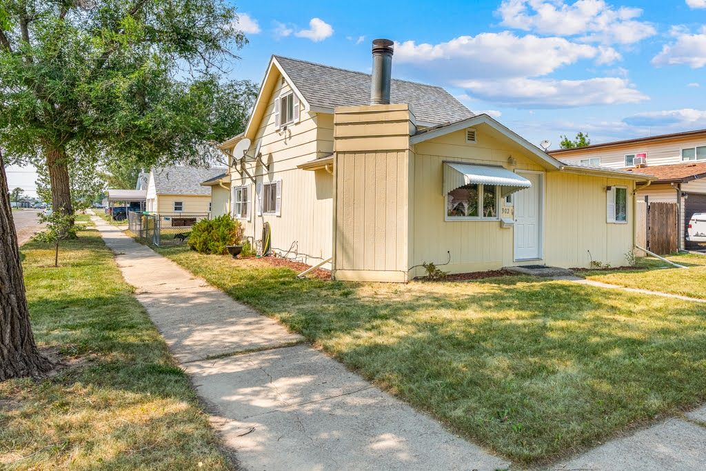 302 6th Avenue, Laurel, MT 59044 photo 2