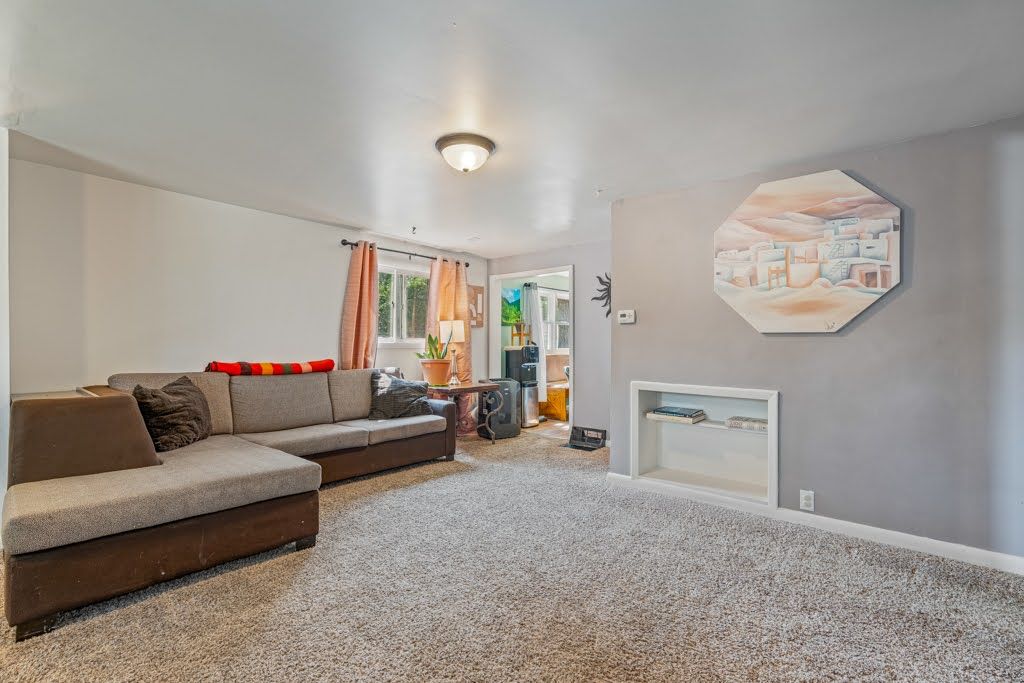 302 6th Avenue, Laurel, MT 59044 photo 4