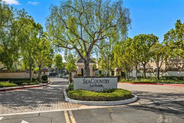 104 Seacountry Lane, Rancho Santa Margarita, CA 92688