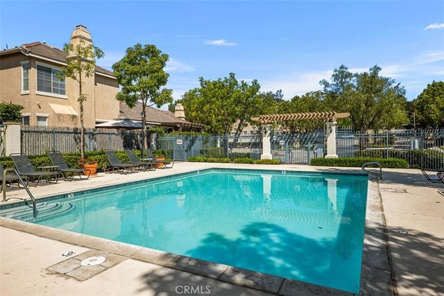 104 Seacountry Lane, Rancho Santa Margarita, CA 92688