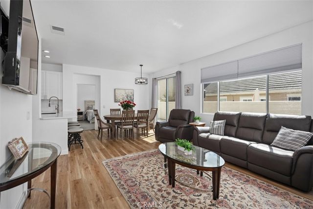 104 Seacountry Lane, Rancho Santa Margarita, CA 92688