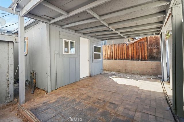 16822 Tracy, Victorville, CA 92395