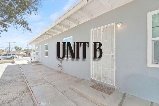 16822 Tracy, Victorville, CA 92395