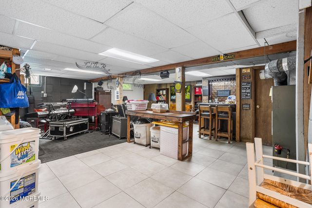 7 Chambers Road, Millstone, NJ 08510