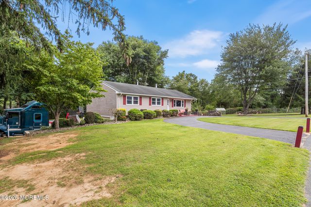 7 Chambers Road, Millstone, NJ 08510