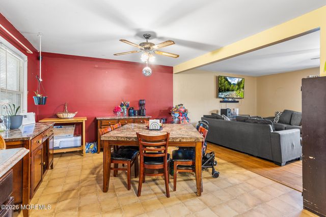7 Chambers Road, Millstone, NJ 08510
