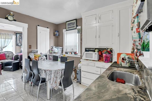 1440 76Th Ave, Oakland, CA 94621