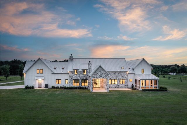24118 Margerstadt Road, Hockley, TX 77447