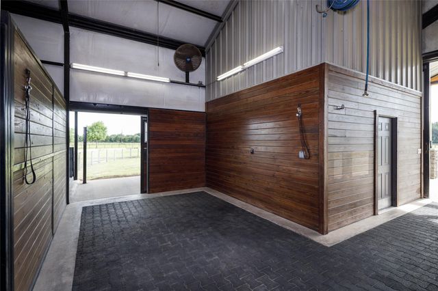 24118 Margerstadt Road, Hockley, TX 77447