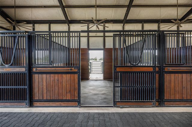 24118 Margerstadt Road, Hockley, TX 77447