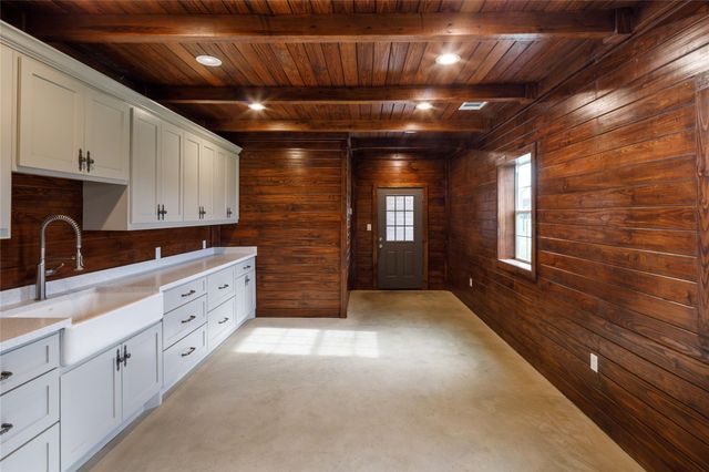 24118 Margerstadt Road, Hockley, TX 77447