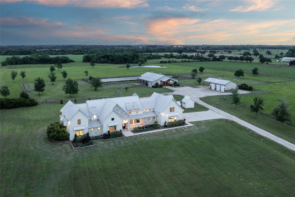 24118 Margerstadt Road, Hockley, TX 77447