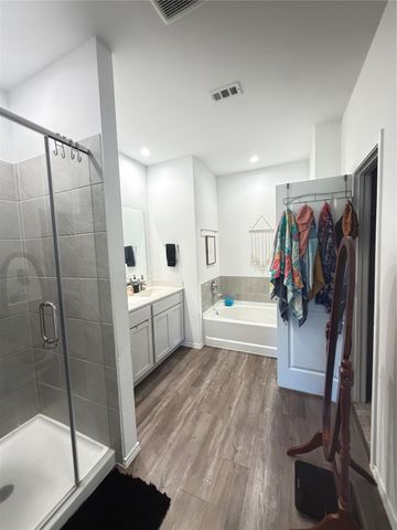 1008 Llano Trail, Dayton, TX 77535